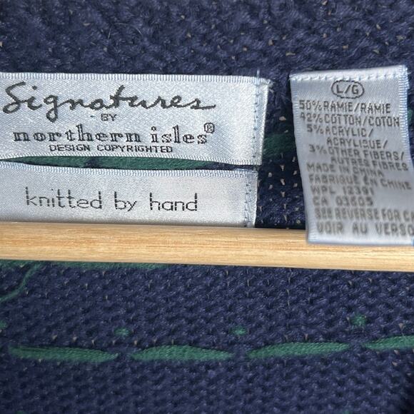Signatures By Northern Isles Knitted By Hand Pets Size Large Vest Navy - Picture 3 of 6